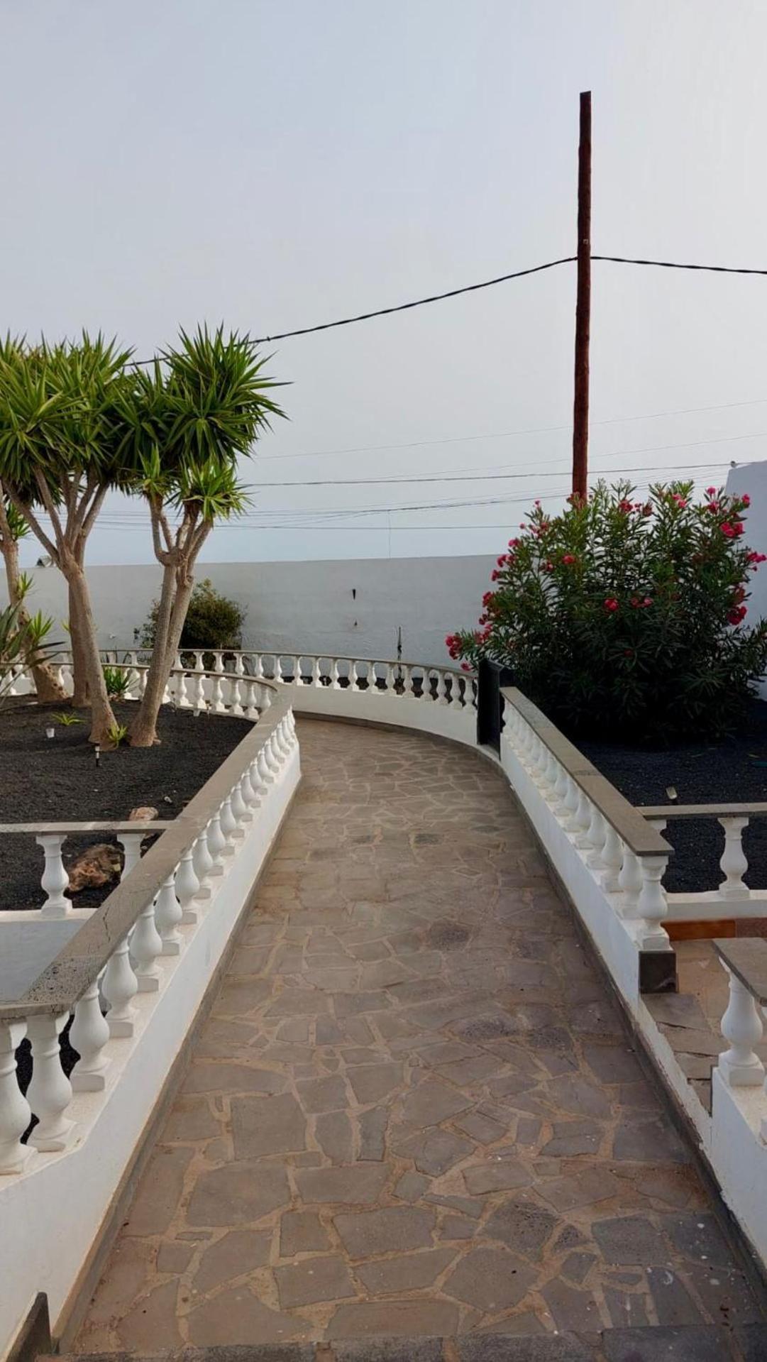 Lanzarote Hostel Arrecife  Exteriör bild